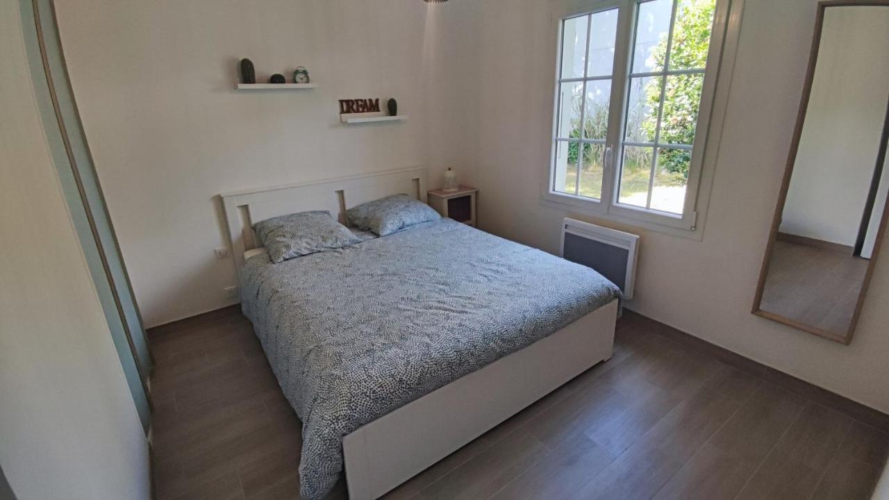 Maison A 8 Min A Pied De La Plage Avec Jardin Clos Et Ombrage Сен-Жорж-д'Олерон Экстерьер фото